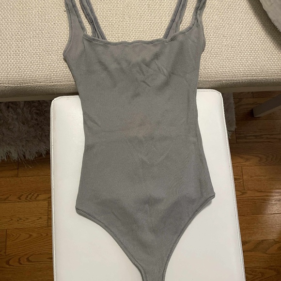 SKIMS Cotton Ribbed Bodysuit - Picture 1 of 6